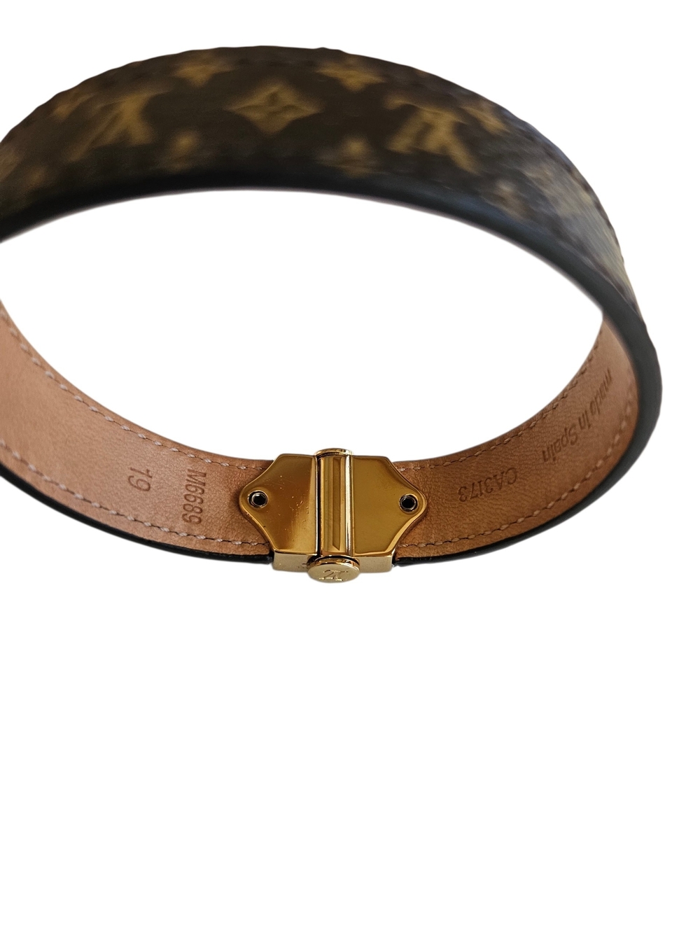 Louis Vuitton Nano Monogram "Spirit" Hinge Bracelet (Model M6689E) - Picture 9 of 10